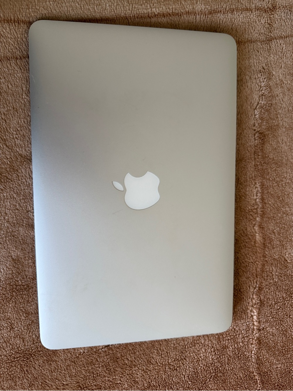 Apple Silver MacBook Laptop 2015 - 11 inch